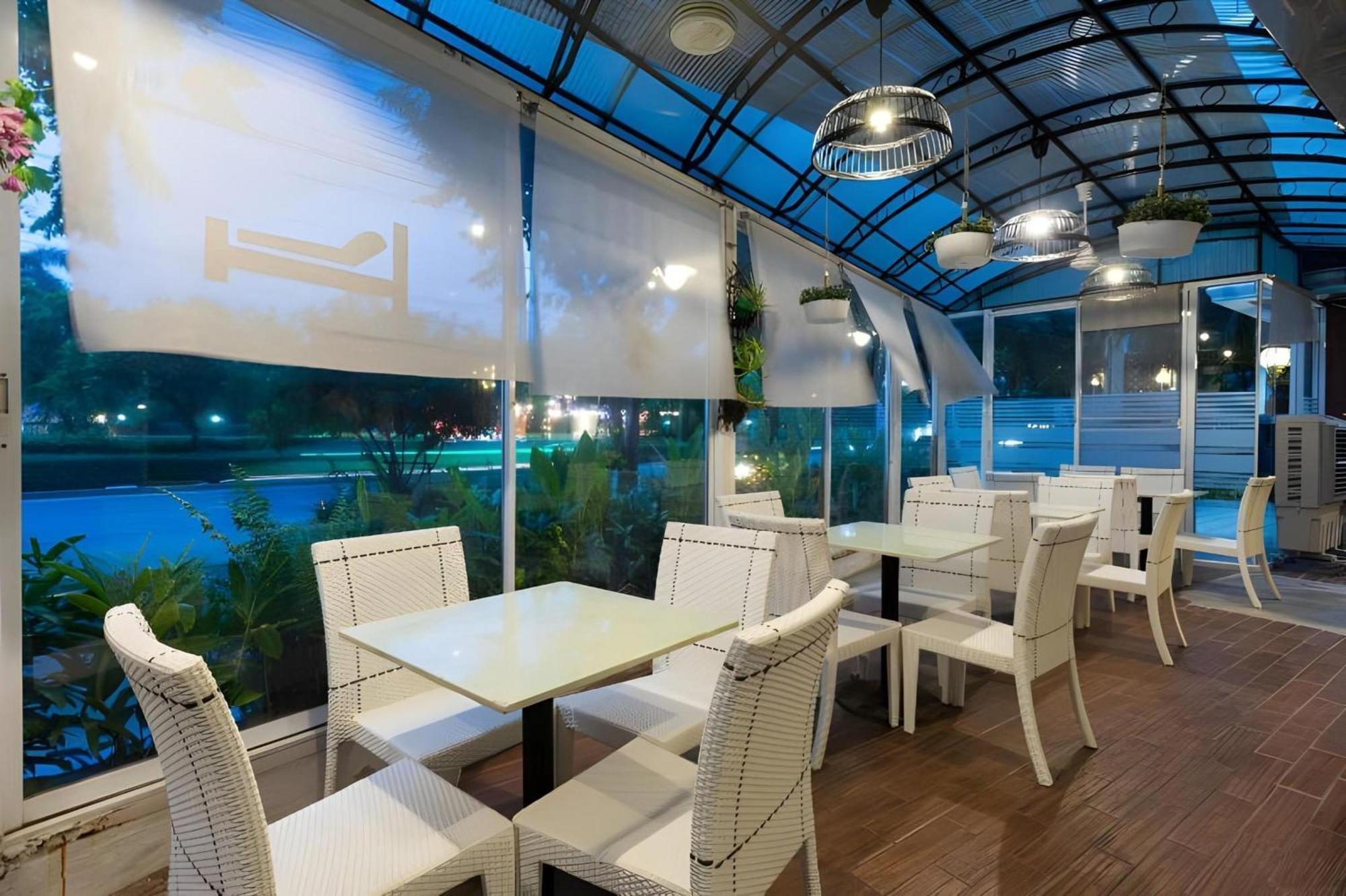 Collection O Howard Square Boutique Hotel Bangkok Eksteriør billede