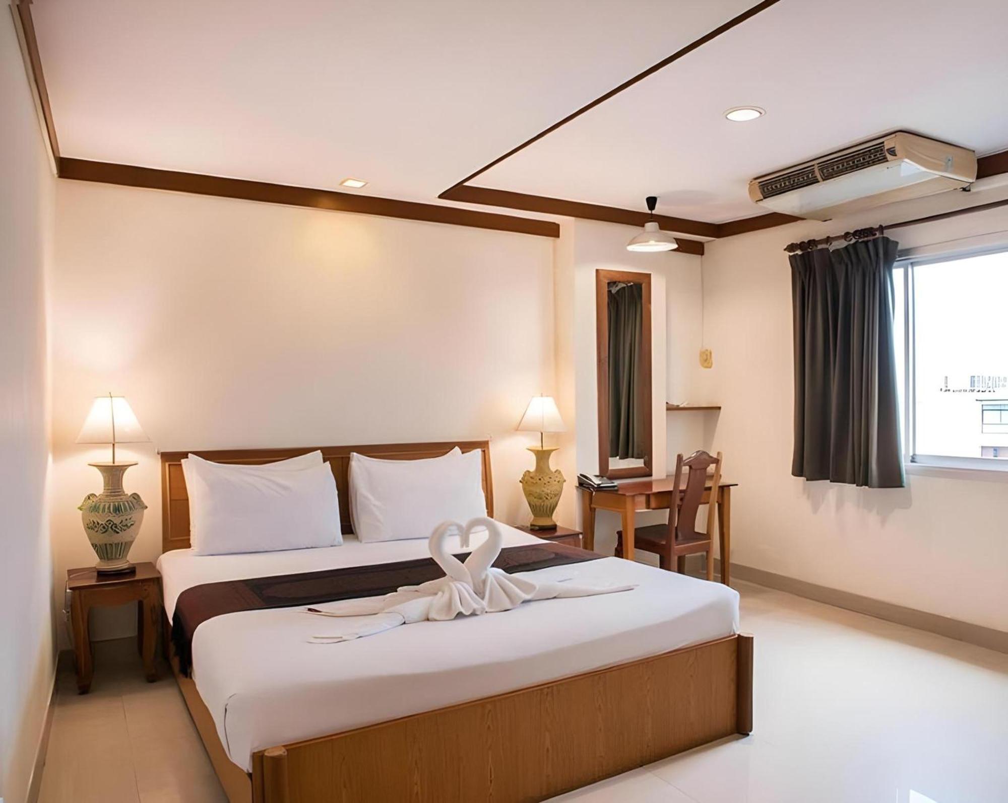 Collection O Howard Square Boutique Hotel Bangkok Eksteriør billede