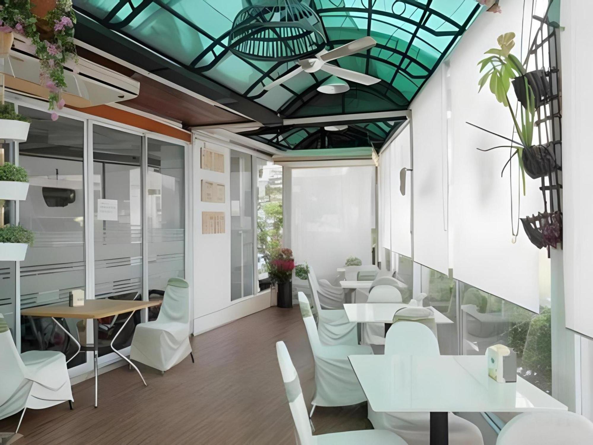 Collection O Howard Square Boutique Hotel Bangkok Eksteriør billede